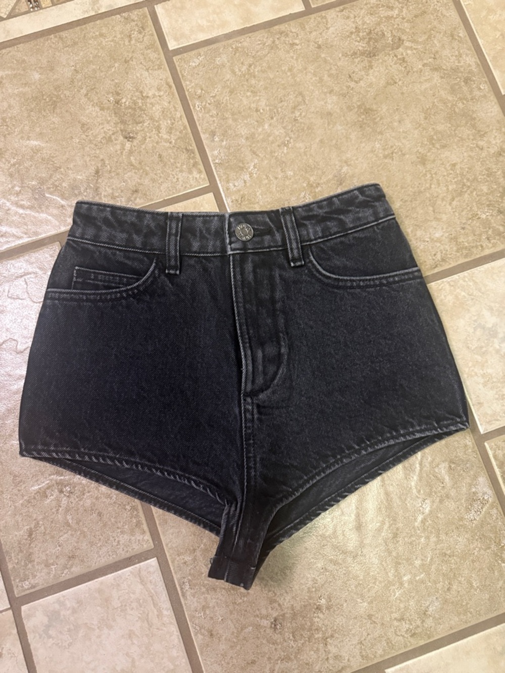 Pilcro BDG no tags Women's High-Rise Black Denim Shorts